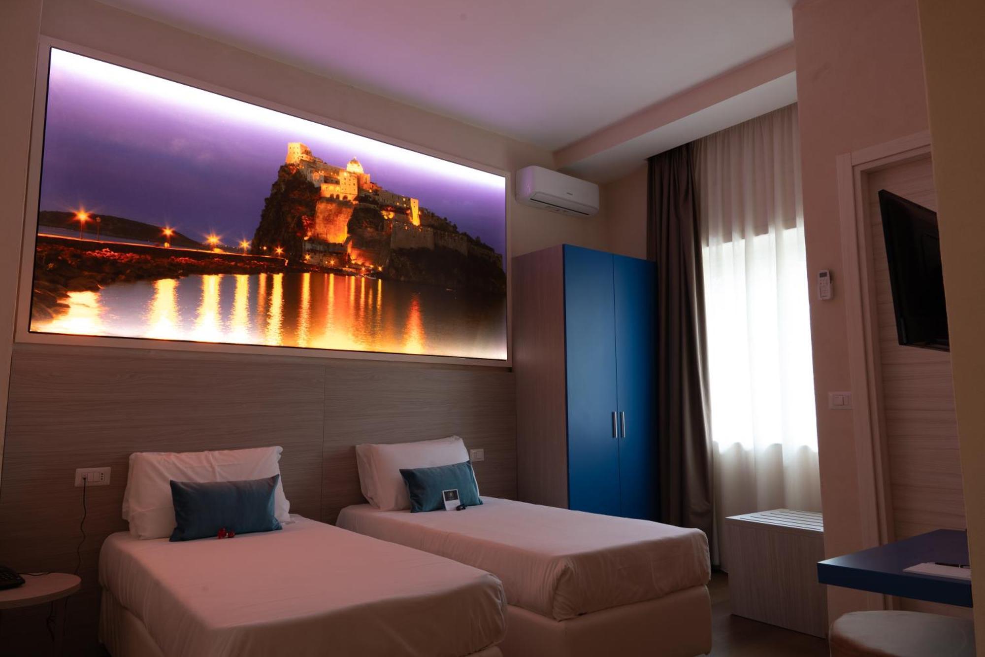 The Sun Boutique 3* Naples