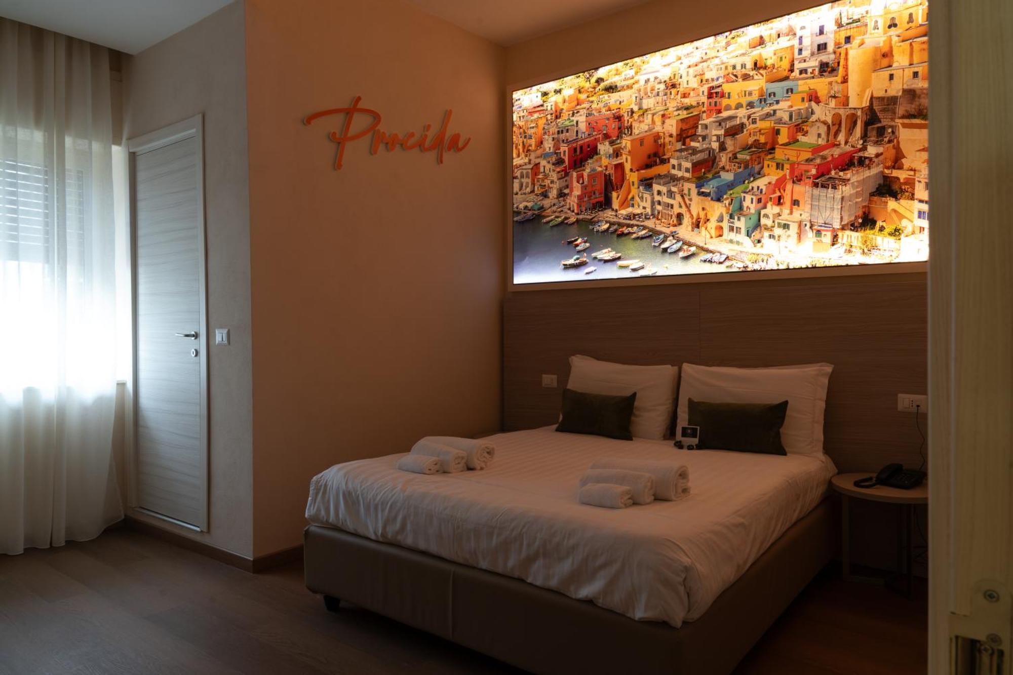 The Sun Boutique Naples