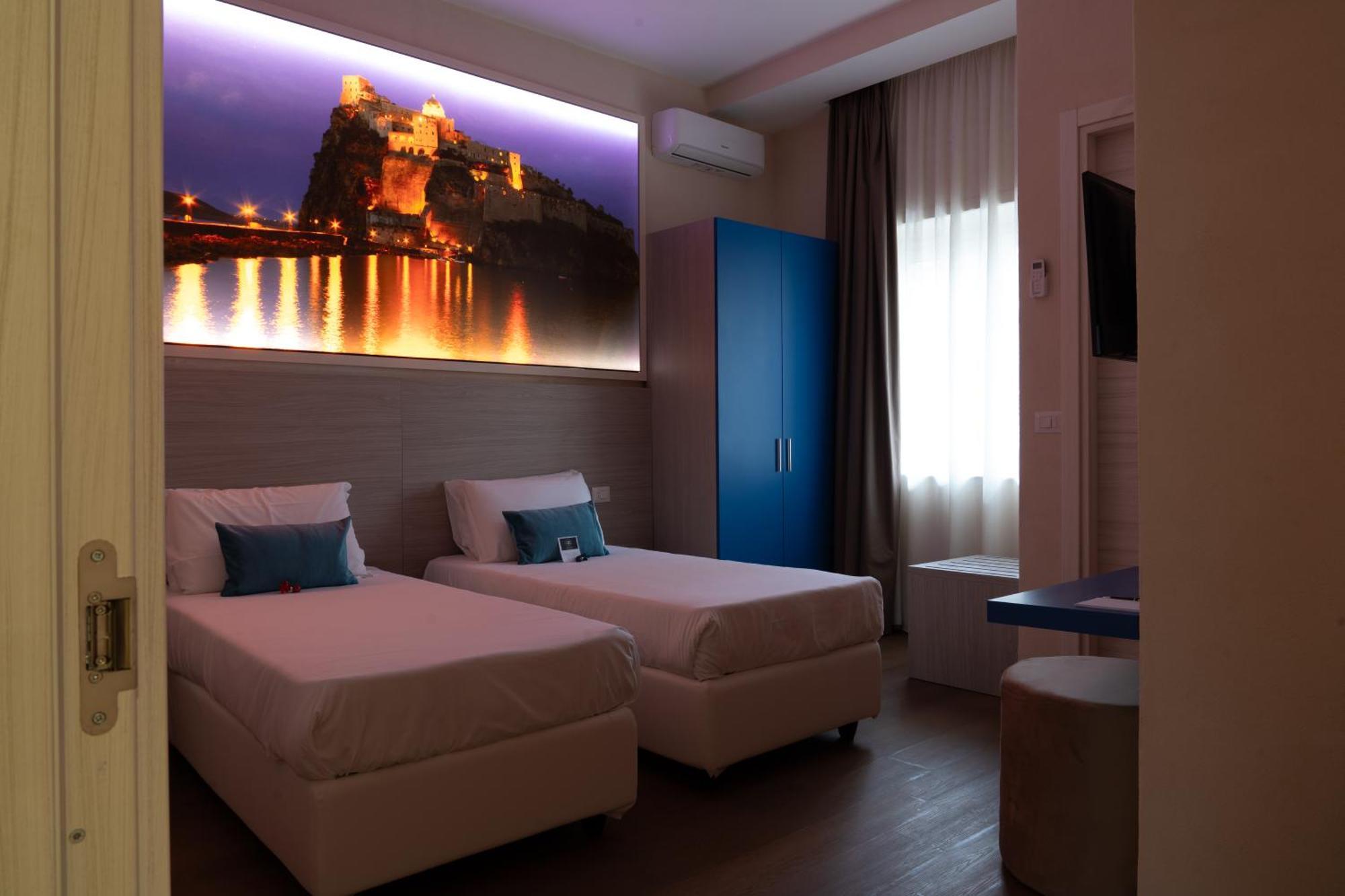 The Sun Boutique 3* Naples